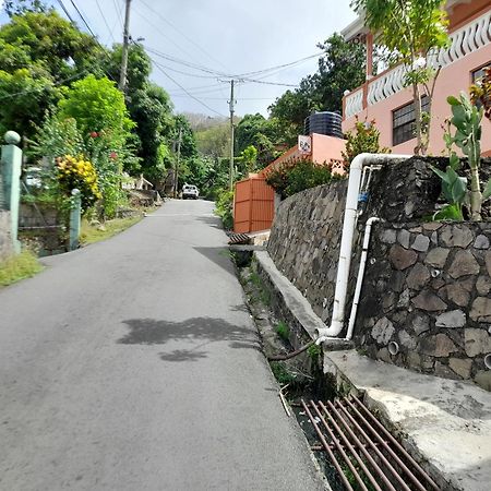 Angie'S Cove, Modern Get-Away Overlooking Castries Kültér fotó